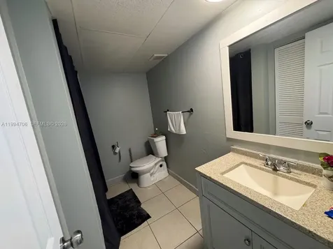 5440 SW 38th Court West Park FL 33023