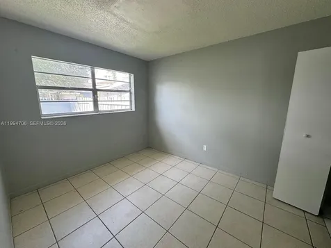 5440 SW 38th Court West Park FL 33023