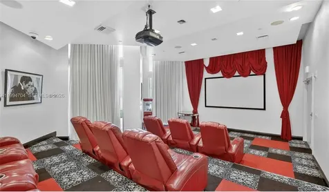 350 S Miami Avenue Miami FL 33130
