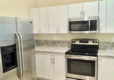 1656 SE 29th Court Homestead FL 33035