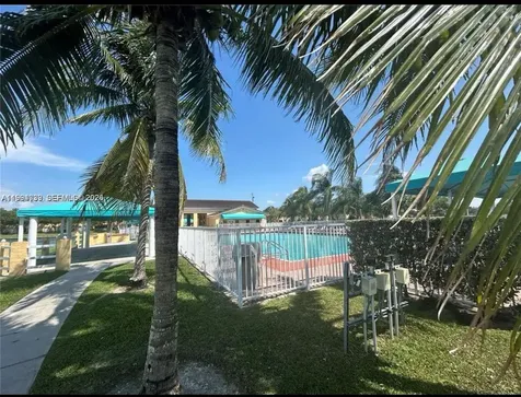 1656 SE 29th Court Homestead FL 33035