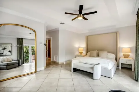 2841 Day Avenue Miami FL 33133