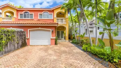 2841 Day Avenue Miami FL 33133