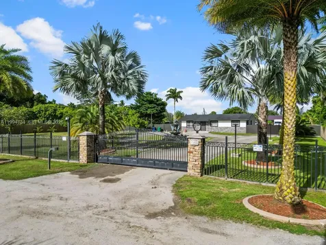 15305 SW 209th Avenue Miami FL 33187