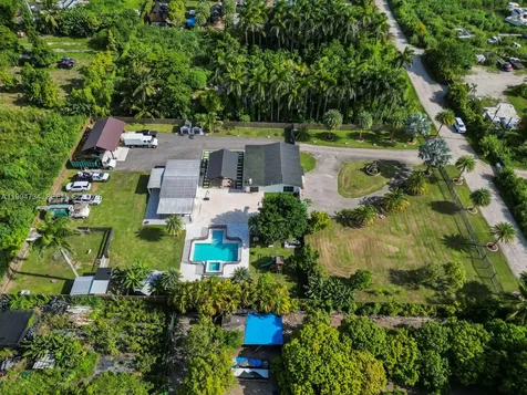 15305 SW 209th Avenue Miami FL 33187