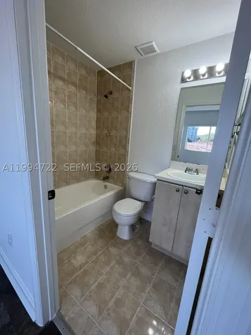 7995 NW 8th Street Miami FL 33126