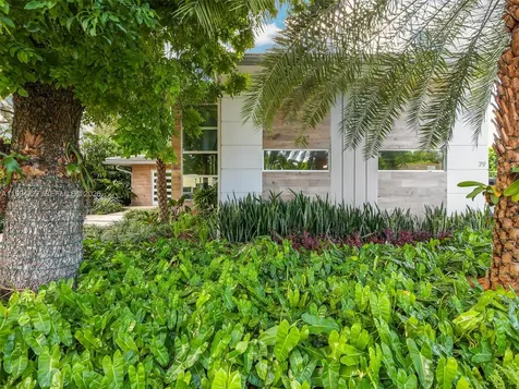 79 W Shore Drive Miami FL 33133