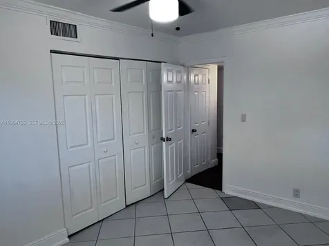109 SW 1st Avenue Hallandale Beach FL 33009