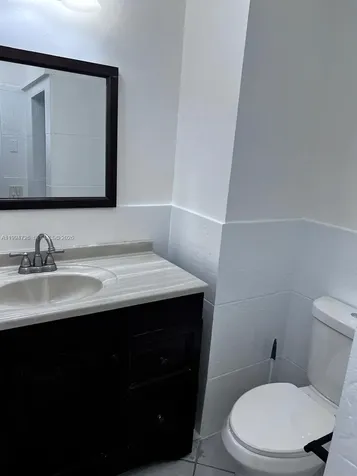 109 SW 1st Avenue Hallandale Beach FL 33009