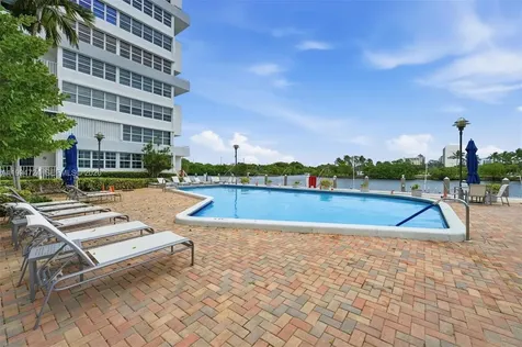 1170 N Federal Highway Fort Lauderdale FL 33304