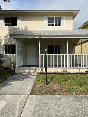 435 NW 19th Lane Miami FL 33136