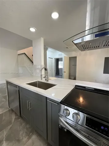 435 NW 19th Lane Miami FL 33136