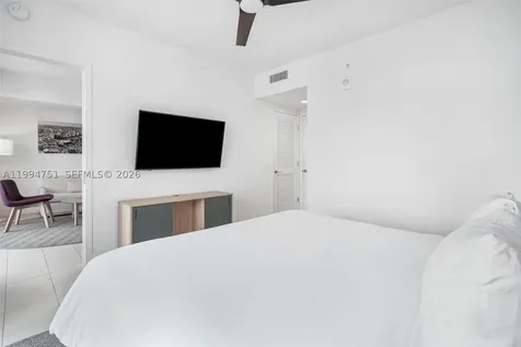 159 NE 6 Miami FL 33132