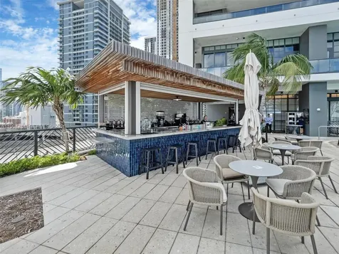 159 NE 6 Miami FL 33132