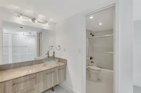 2333 Brickell Avenue Miami FL 33129