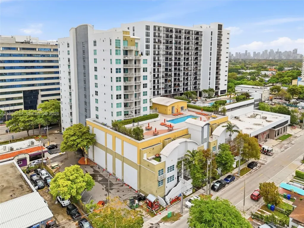 3180 SW 22nd Terrace Miami FL 33145