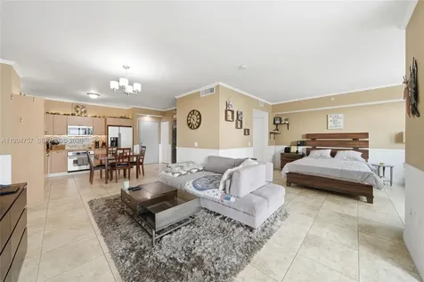 3180 SW 22nd Terrace Miami FL 33145
