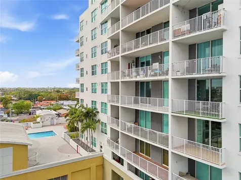 3180 SW 22nd Terrace Miami FL 33145