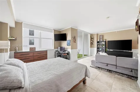 3180 SW 22nd Terrace Miami FL 33145