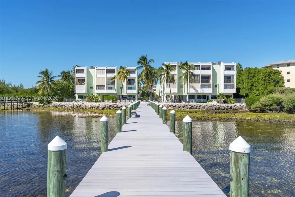 87455 Old Highway Plantation Key FL 33036