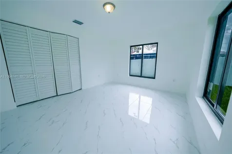 1112 NW 81st Street Miami FL 33150
