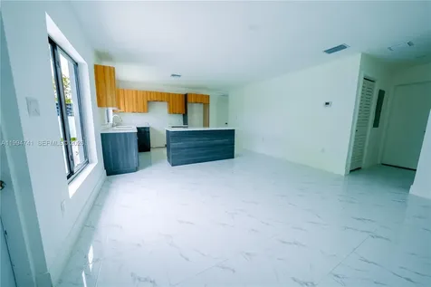 1112 NW 81st Street Miami FL 33150