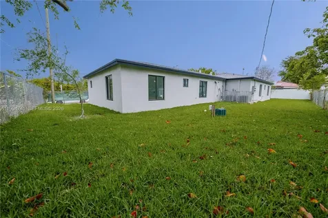 1112 NW 81st Street Miami FL 33150