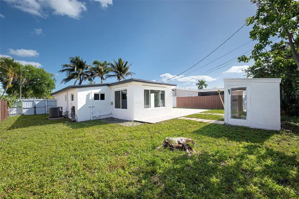 3524 SW 14th Street Fort Lauderdale FL 33312