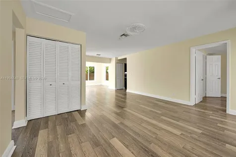 3524 SW 14th Street Fort Lauderdale FL 33312