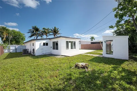 3524 SW 14th Street Fort Lauderdale FL 33312