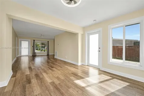 3524 SW 14th Street Fort Lauderdale FL 33312
