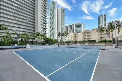 480 NE 31st Street Miami FL 33137