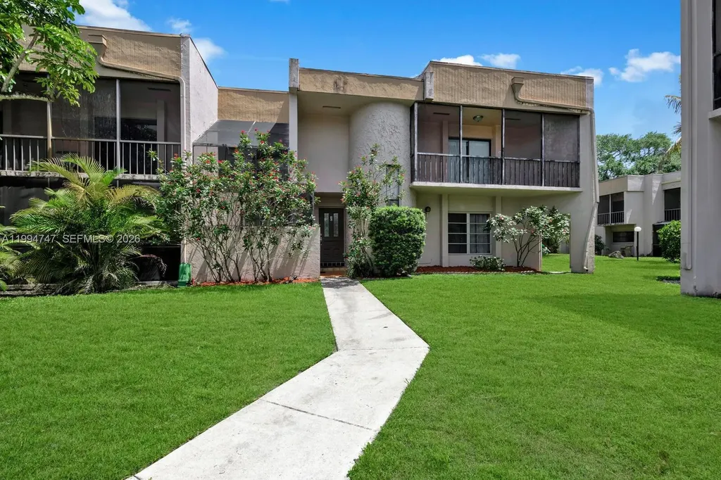 2700 S University Drive Davie FL 33328