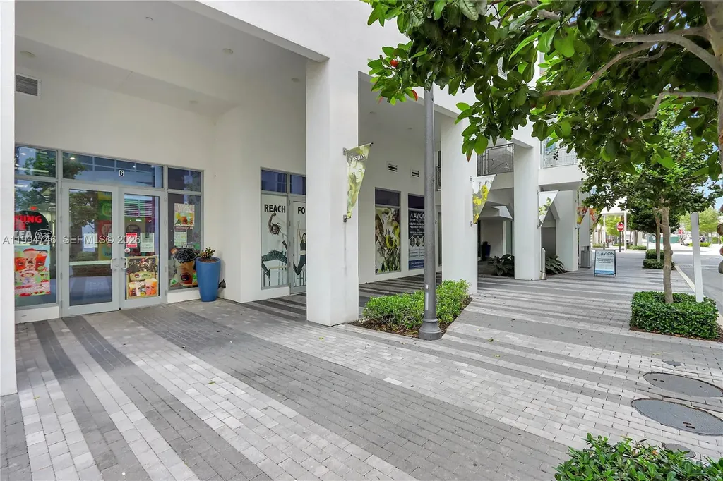 Boba Tea Shop For Sale On Busy North Federal Highway Fort Lauderdale FL 33304