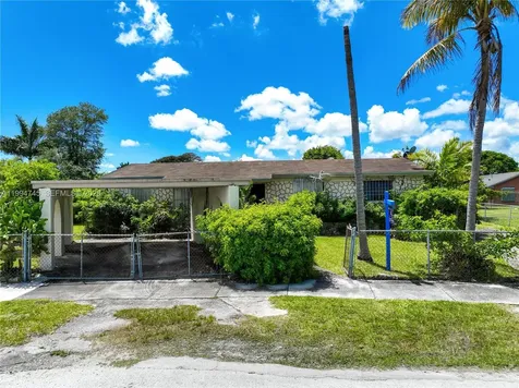 22732 SW 113th Place Miami FL 33170