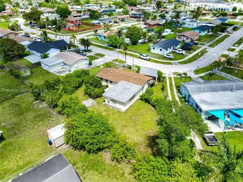 22732 SW 113th Place Miami FL 33170