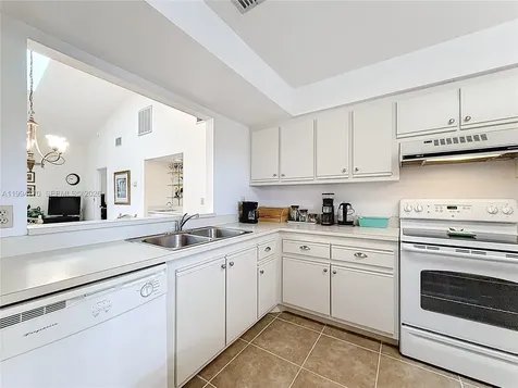 3007 Clubview Drive Orlando FL 32822
