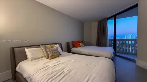 2000 Island Boulevard Aventura FL 33160