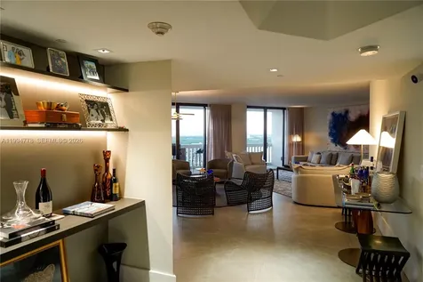 2000 Island Boulevard Aventura FL 33160
