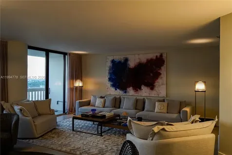 2000 Island Boulevard Aventura FL 33160