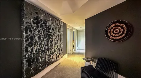 2000 Island Boulevard Aventura FL 33160