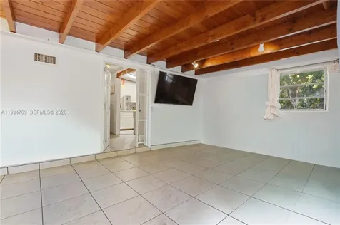 1664 NE 179th Street North Miami Beach FL 33162