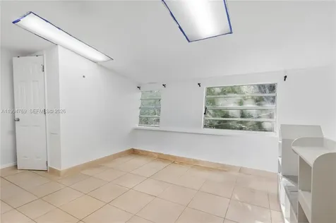 1664 NE 179th Street North Miami Beach FL 33162