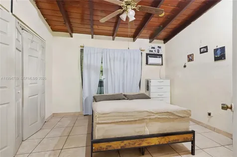 1664 NE 179th Street North Miami Beach FL 33162