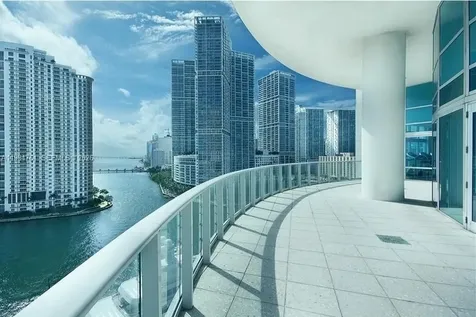 300 S Biscayne Boulevard Miami FL 33131