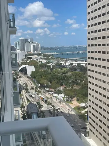 300 S Biscayne Boulevard Miami FL 33131