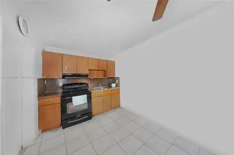 330 NW 25th Avenue Miami FL 33125