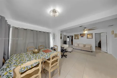 330 NW 25th Avenue Miami FL 33125
