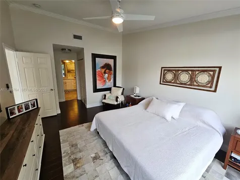 4523 NW 98th Avenue Doral FL 33178