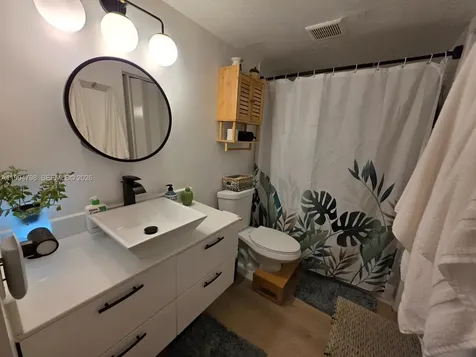 9360 Fontainebleau Boulevard Miami FL 33172